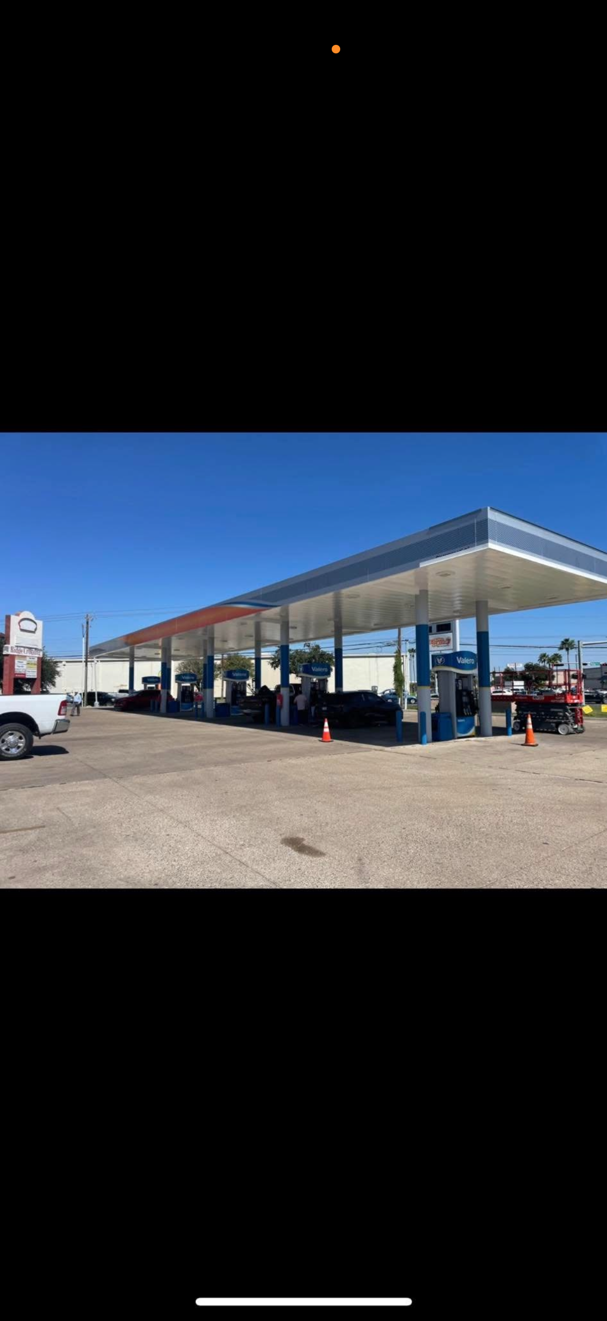 Gas station before transformation 2