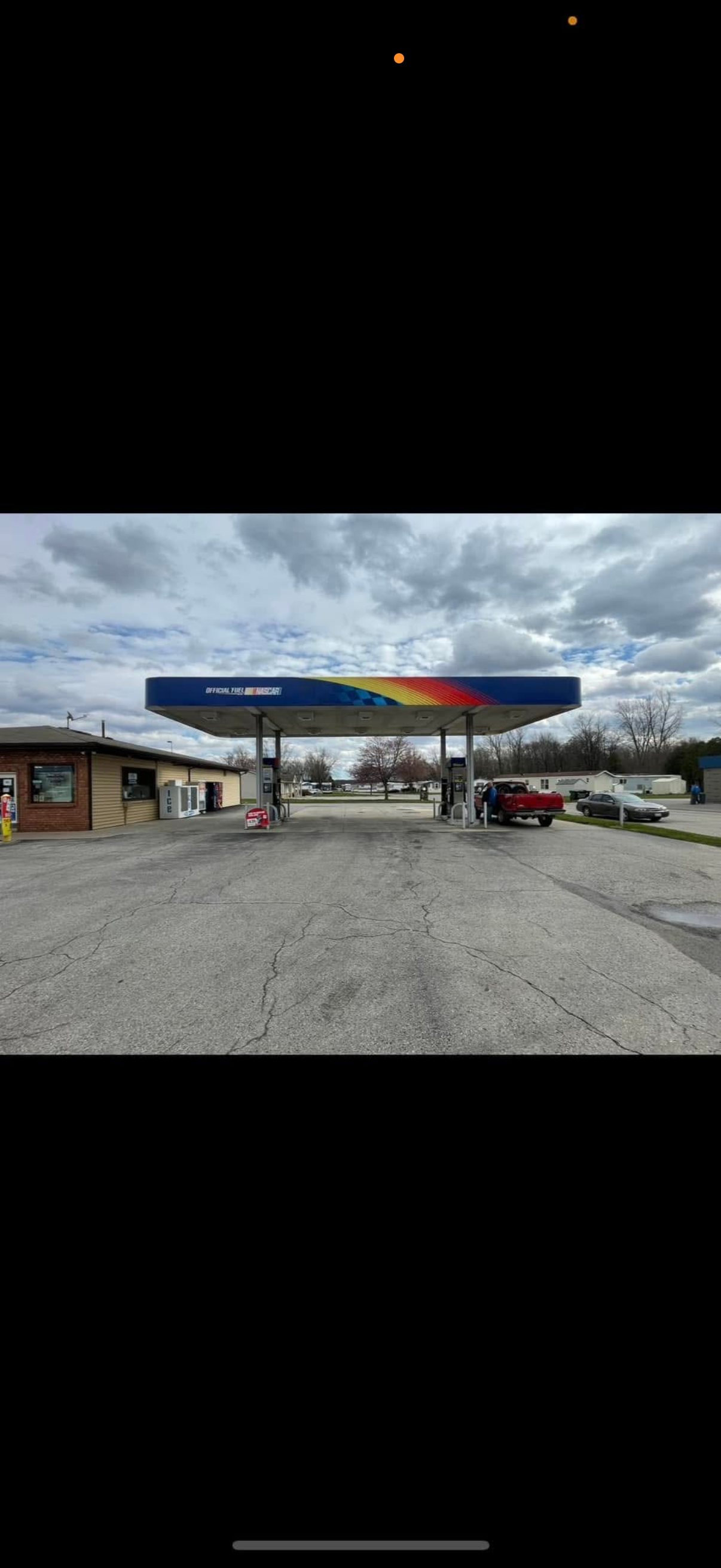 Gas station before transformation 5