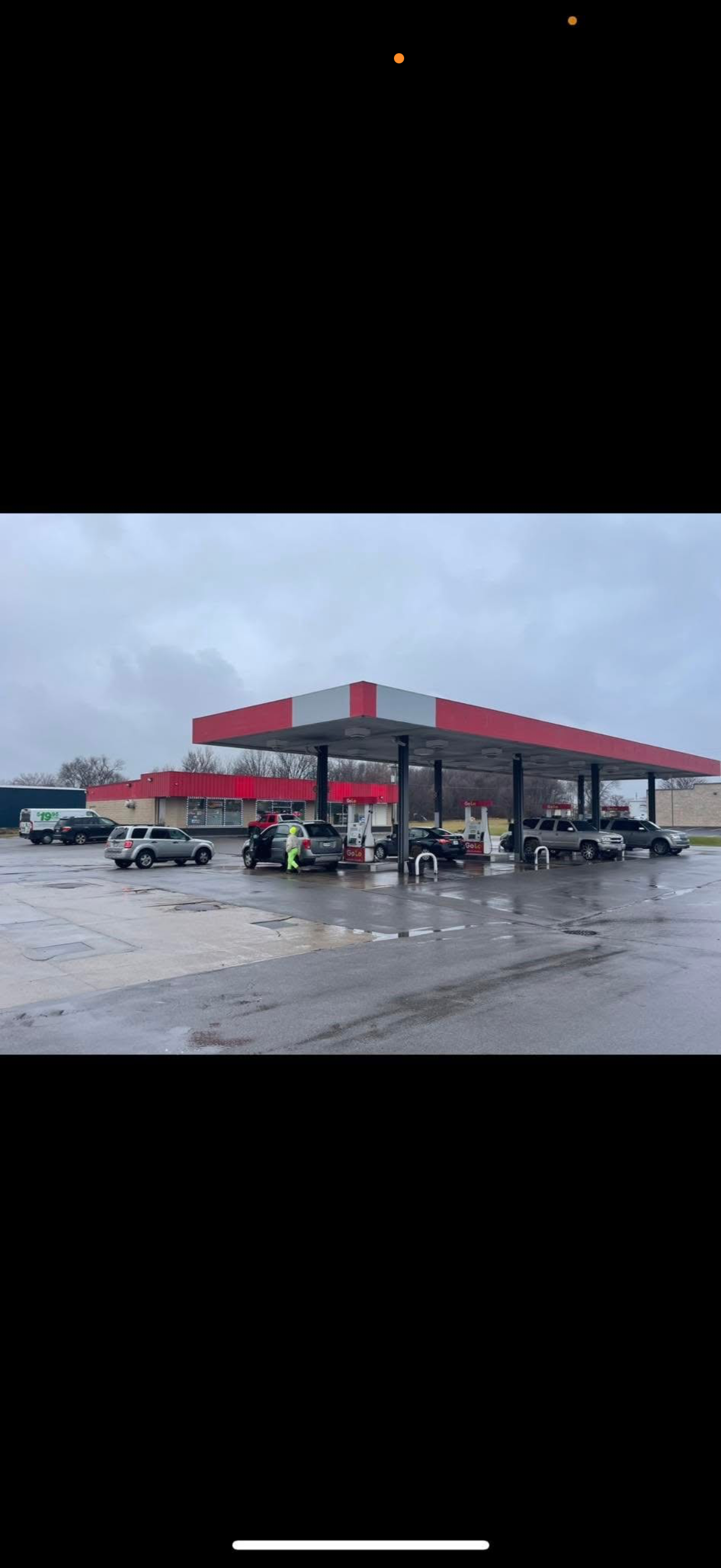 Gas station before transformation 7