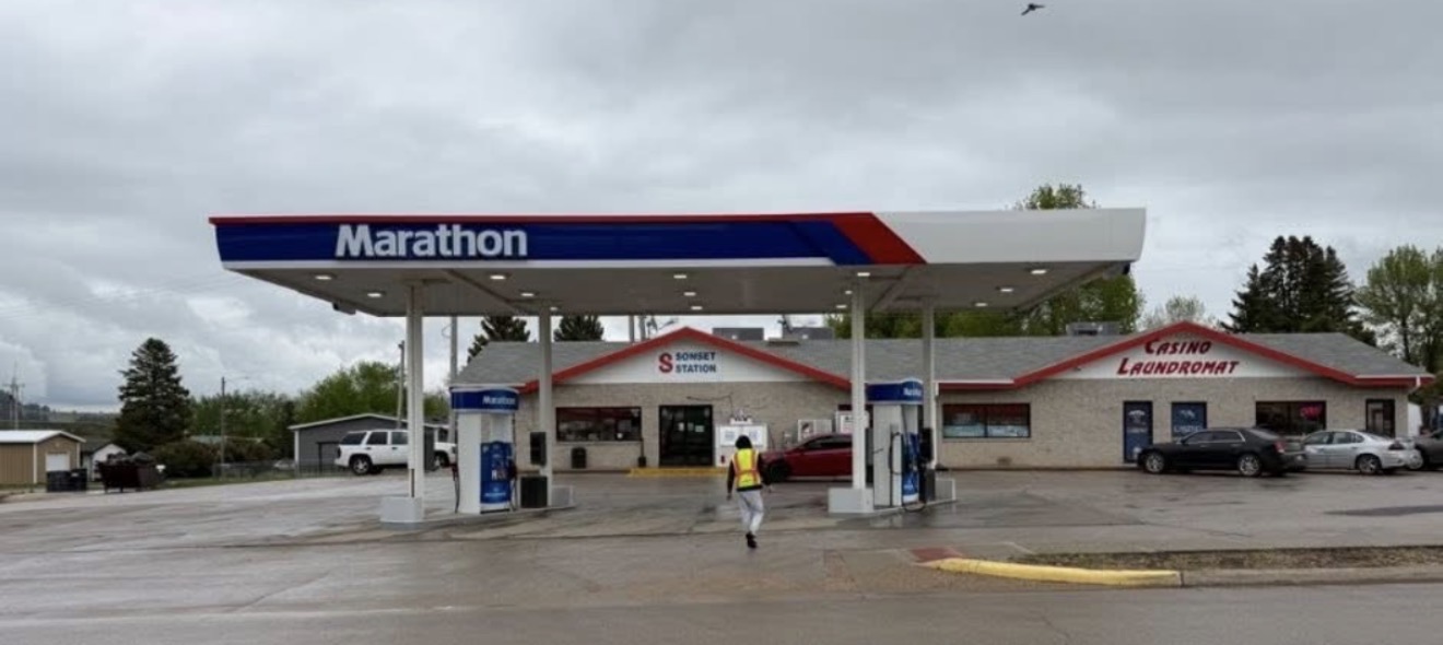 Completed Marathon gas station canopy and storefront
